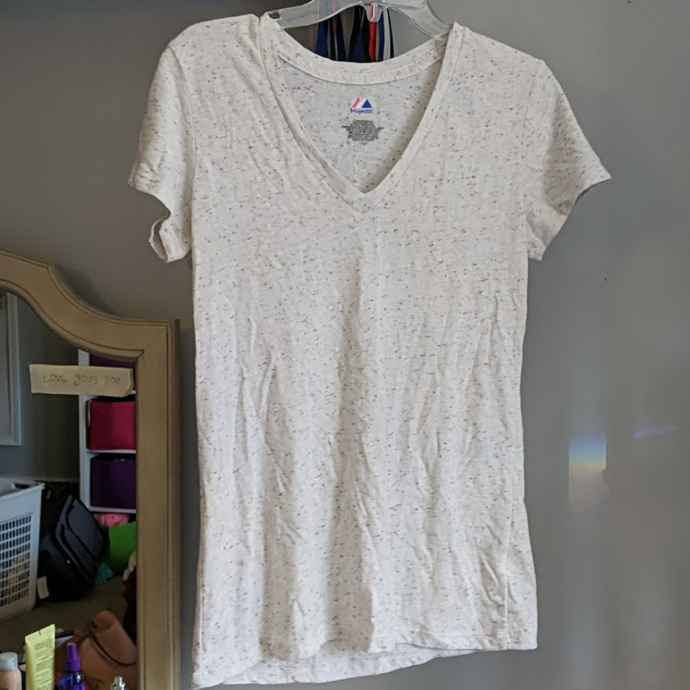 Cream rainbow specked t-shirt